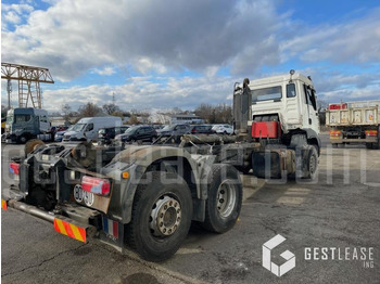 Hákový nosič kontejnerů MAN TGA 23.360: obrázek 3