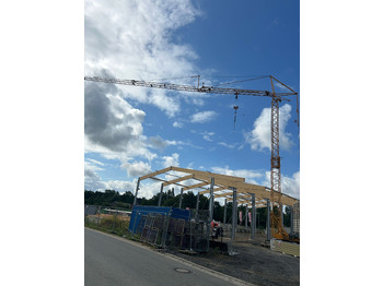 Věžový jeřáb LIEBHERR