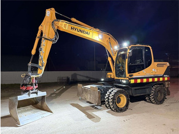 Kolesové rýpadlo HYUNDAI