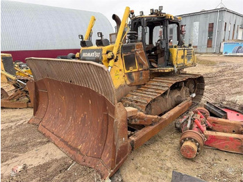 Buldozer KOMATSU D65