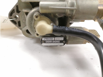 Univerzální díl pro Nákladní auto DAF Handbrake control lever 1734006: obrázek 2