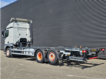 Kontejnérový podvozek/ Výměnná nástavba Mercedes-Benz ACTROS 2640 6x2-4 / NL TRUCK: obrázek 3