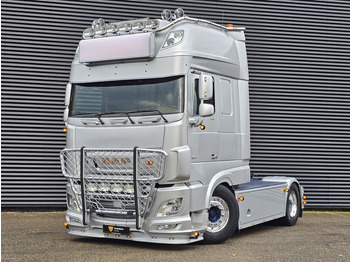Tahač DAF XF 530