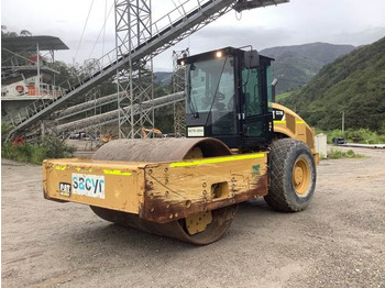 Kompaktor CATERPILLAR CS78B
