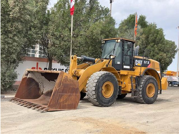 Kolový nakladač CATERPILLAR 972K