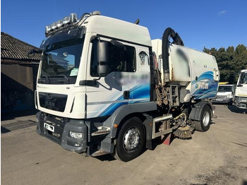 Zametací vůz MAN TGM 18.290