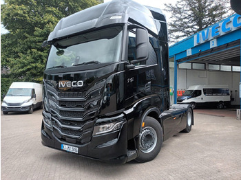 Tahač IVECO S-WAY