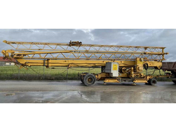 Věžový jeřáb LIEBHERR