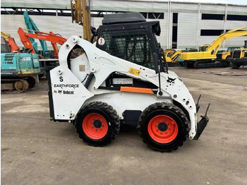 Smykový nakladač Bobcat S18: obrázek 4