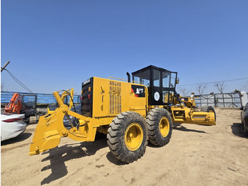 Grejdr CATERPILLAR 140K