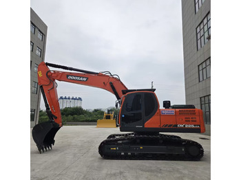 Rýpadlo DOOSAN DX225