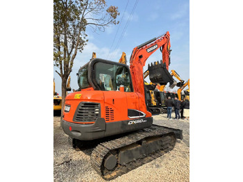 Pásové rýpadlo DOOSAN DX60-9C