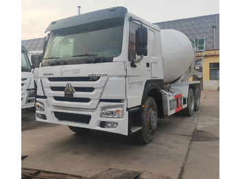 Autodomíchávač SINOTRUK HOWO