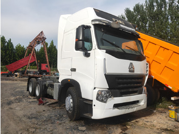Tahač Sinotruk HOWO A7 6*4 Tractor: obrázek 5