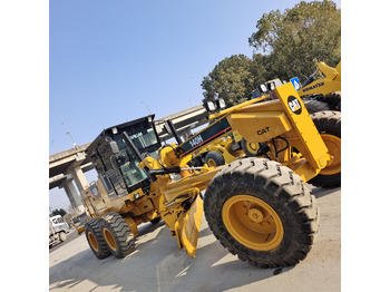 Grejdr CATERPILLAR 140H
