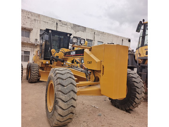 Grejdr CATERPILLAR 140H