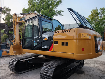 Pásové rýpadlo CATERPILLAR 320D2