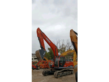 Pásové rýpadlo DOOSAN DX225LC
