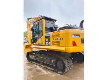 Pásové rýpadlo KOMATSU PC200-8