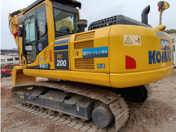 Pásové rýpadlo KOMATSU PC200-8