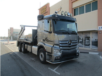 Ramenový nosič kontajnerov MERCEDES-BENZ