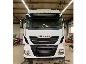 Tahač IVECO Stralis HI-WAY