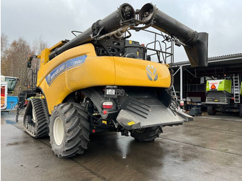 Sklízecí mlátička New Holland CR 9.90: obrázek 5