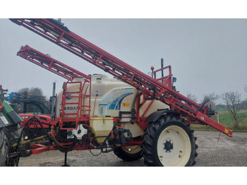 Tažený postřikovač