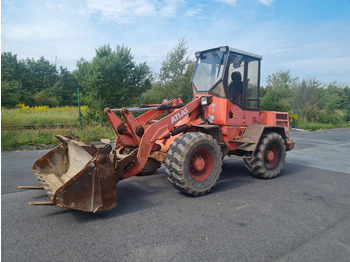 Kolový nakladač Atlas 72E: obrázek 1
