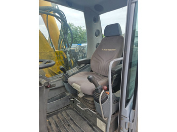 Kolesové rýpadlo New Holland MH Plus 18t Mobilbagger: obrázek 5