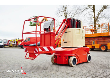 Vertikální sloupový výtah JLG