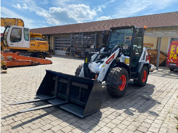 Kolový nakladač BOBCAT L75