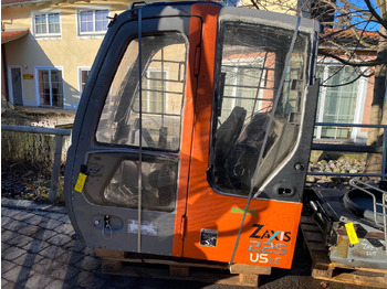 Kabina HITACHI