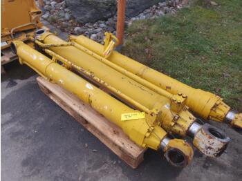Hydraulický válec KOBELCO