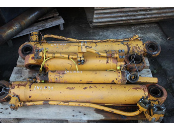 Hydraulický válec LIEBHERR