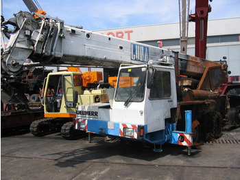 Autojeřáb LIEBHERR LTM 1035