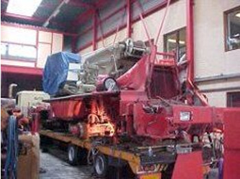 Univerzální autojeřáb LIEBHERR LTM 1045