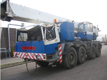 Univerzální autojeřáb LIEBHERR LTM 1060