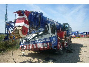 Autojeřáb LIEBHERR LTM 1090