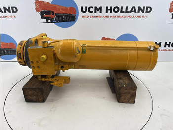 Náhradní díly LIEBHERR
