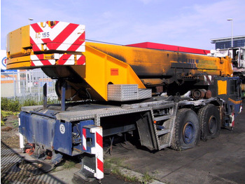 Autojeřáb TEREX