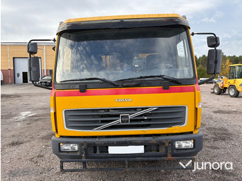 Nákladní automobil valníkový/ Plošinový Lastbil - Volvo FL611 4X2: obrázek 2
