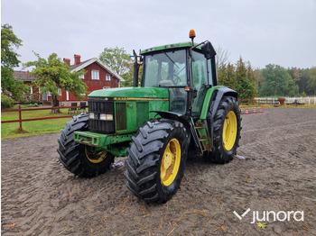 Traktor JOHN DEERE 6900