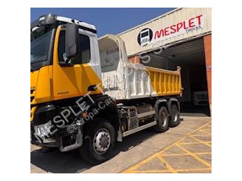 Sklápěč MERCEDES-BENZ Arocs 3345