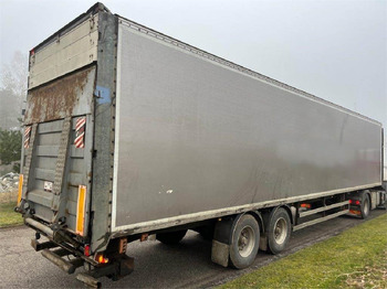 Skříňový návěs FRUEHAUF