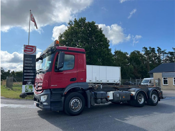 Ramenový nosič kontajnerov MERCEDES-BENZ Antos 2543