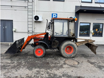 Traktor KUBOTA
