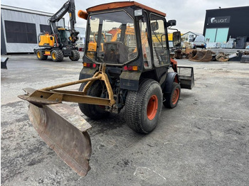 Kubota L245 DT ETUKUORMAAJALLA  leasing Kubota L245 DT ETUKUORMAAJALLA: obrázek 4