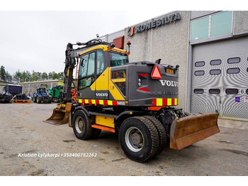 Kolesové rýpadlo Volvo EWR150E PYÖRÄOHJAUS: obrázek 2