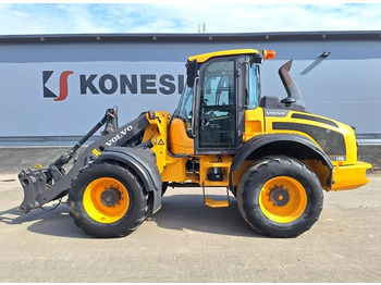 Kolový nakladač VOLVO L45